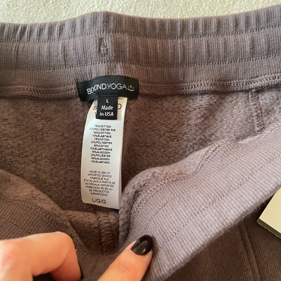 Beyond Yoga Hold The Line Joggers - Picture 5 of 8